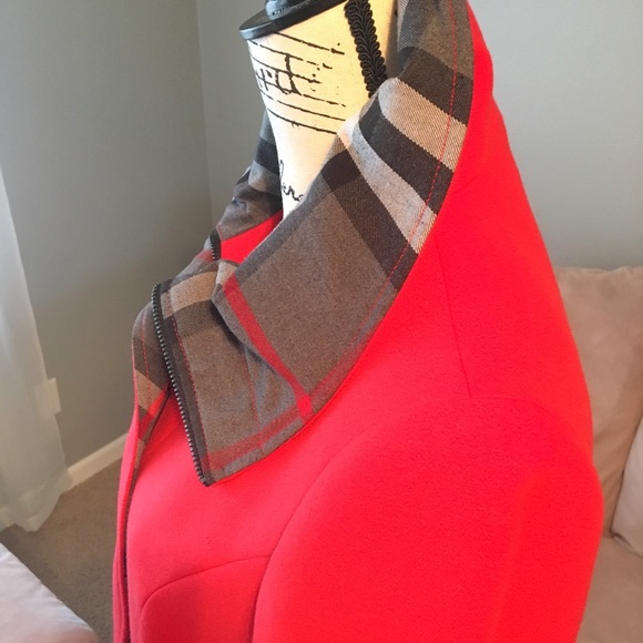 Abbie Mags Stylish Jacket - Picture 2 of 6